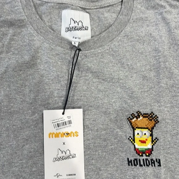 Bricktown x Minions Holiday Tshirt - Picture 2 of 5